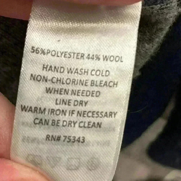 Akini xs Long blue jacket and polyester - Picture 7 of 7